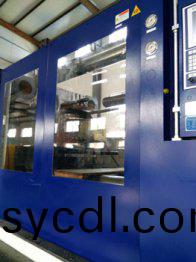 塑料垃圾桶生産車間