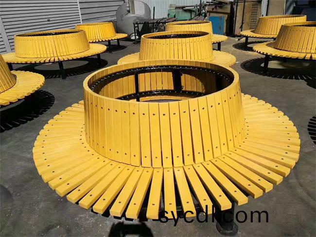 聊(liao)城廣場大樹(shu)椅定做，山東(dong)圍樹椅