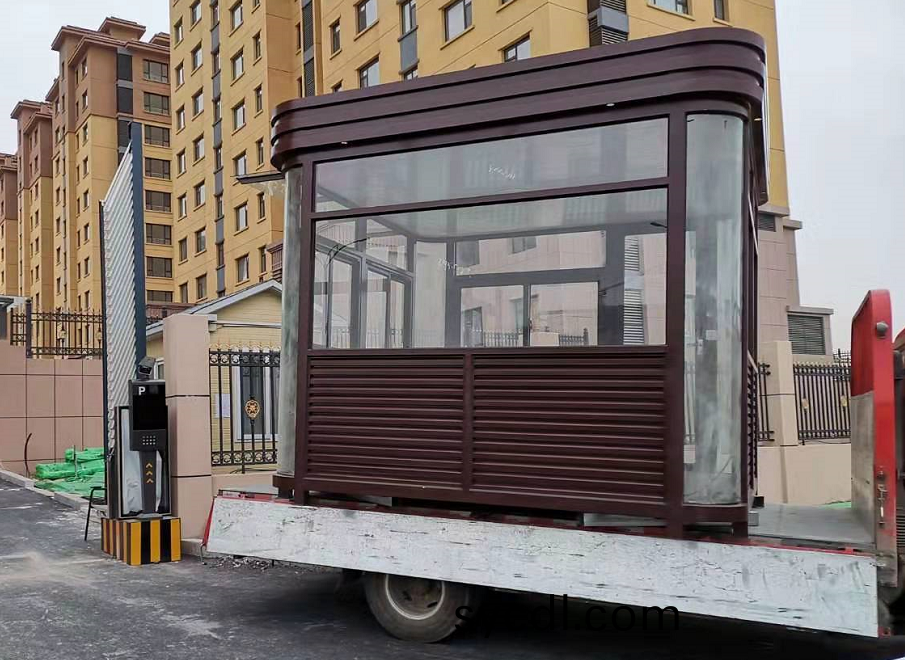 3m*3m鋼製(zhi)崗亭如期(qi)送到